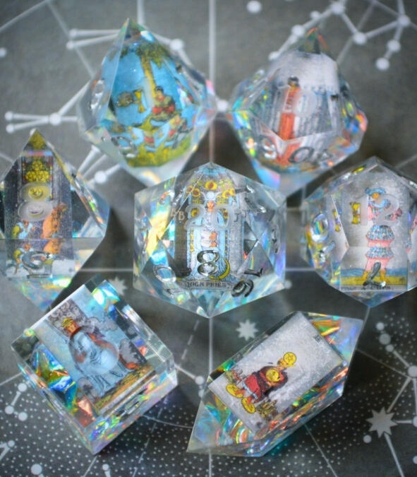 Transparent/Translucent